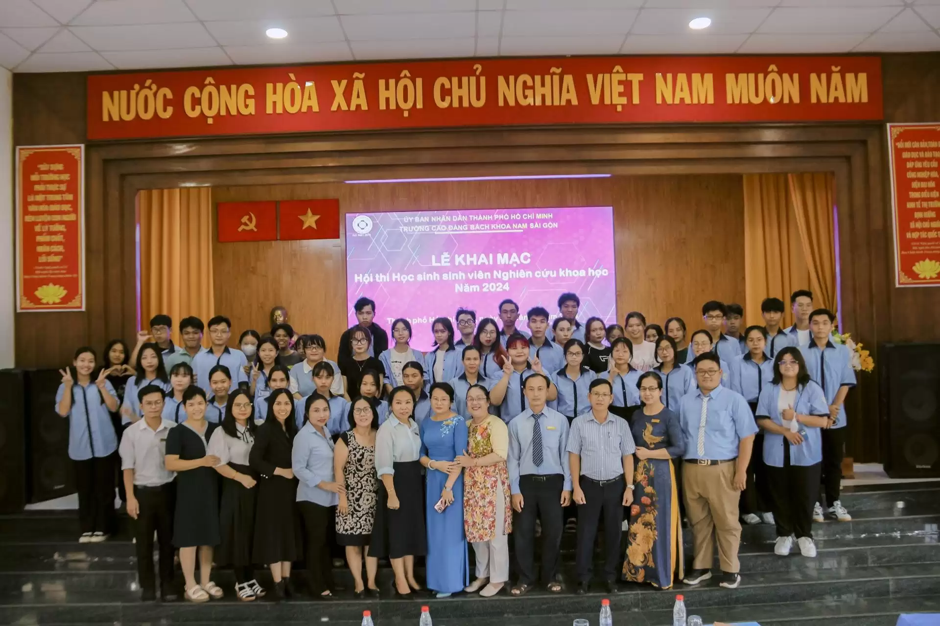 Lễ khai mạc “Hội thi Học sinh sinh viên nghiên cứu khoa học năm 2024”